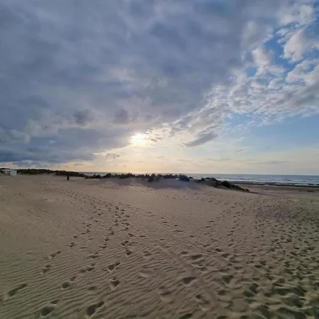 Apartment By Belgian Coast Near Dunes & Beach, Cleaning Included Oostduinkerke